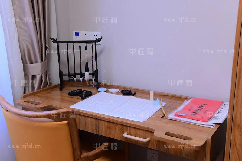 适老书桌